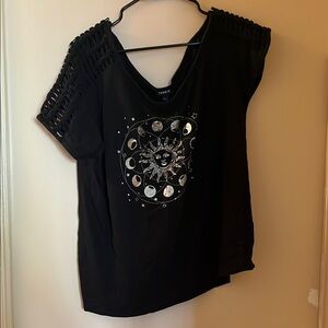 Torrid Black Sun and Moon Graphic Tee